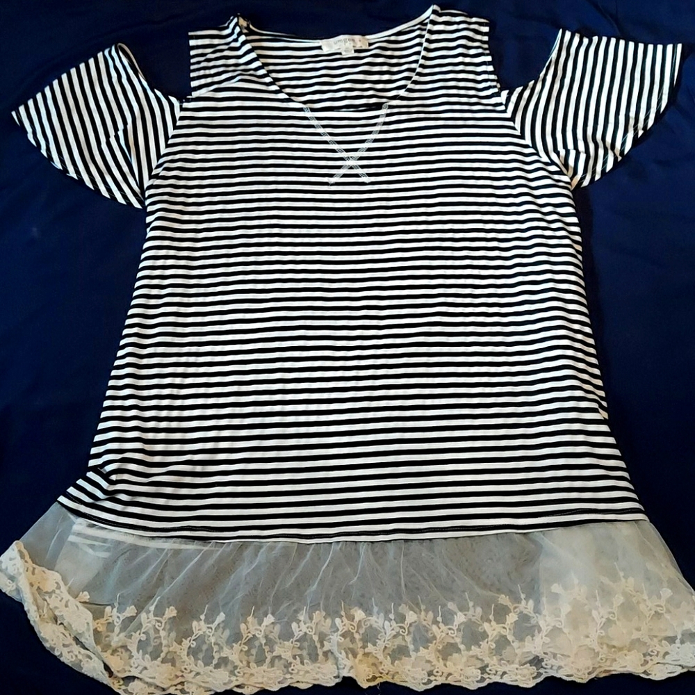 UMGEE Blouse